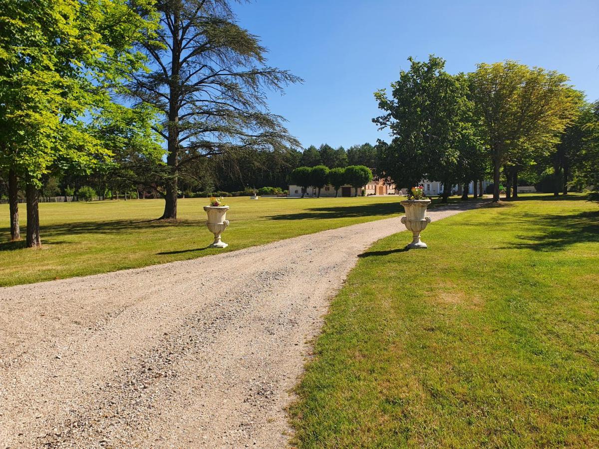Villa Domaine du Rothay à Lassay-sur-Croisne Extérieur photo