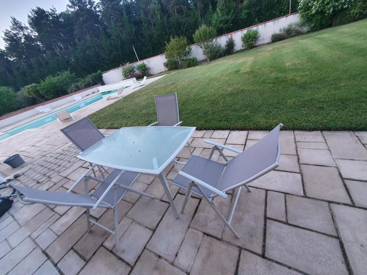 Villa Domaine du Rothay à Lassay-sur-Croisne Extérieur photo